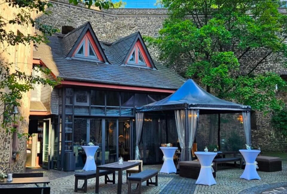 Empfangsbereich Innenhof