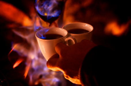 Feuerzangenbowle in Tassen